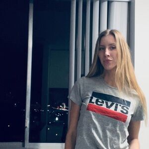 Levi’s Tee